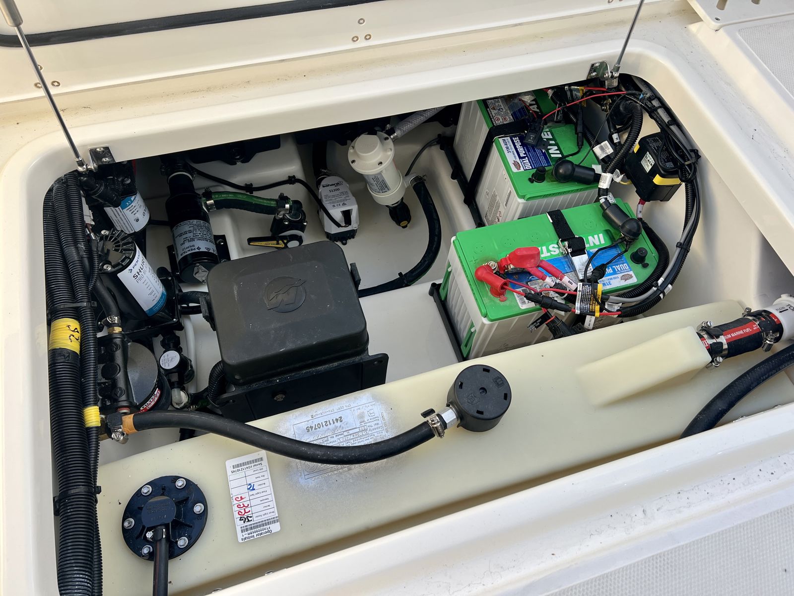 2025 Boston whaler 24VNT-30